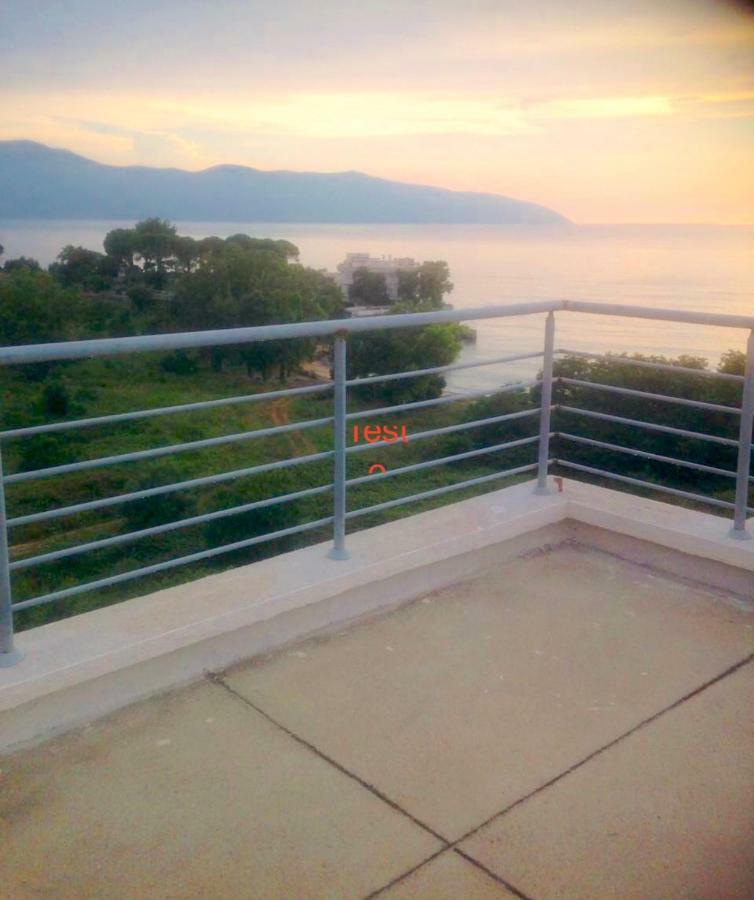 Residence David Vlorë Extérieur photo